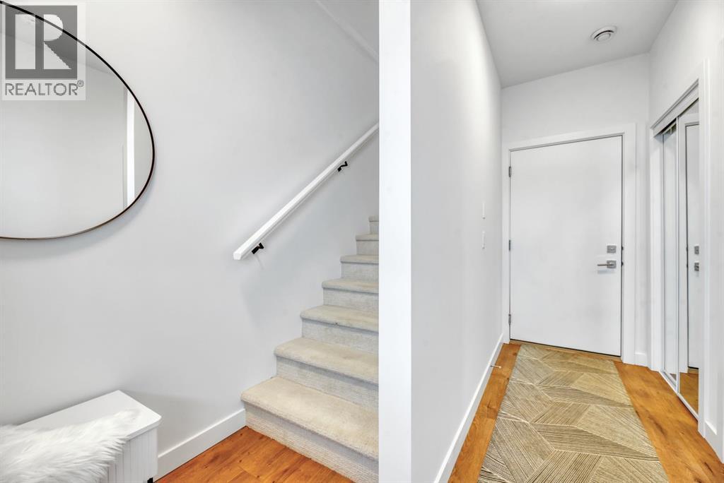 220 Creekstone Drive SW