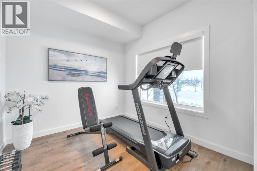 220 Creekstone Drive SW