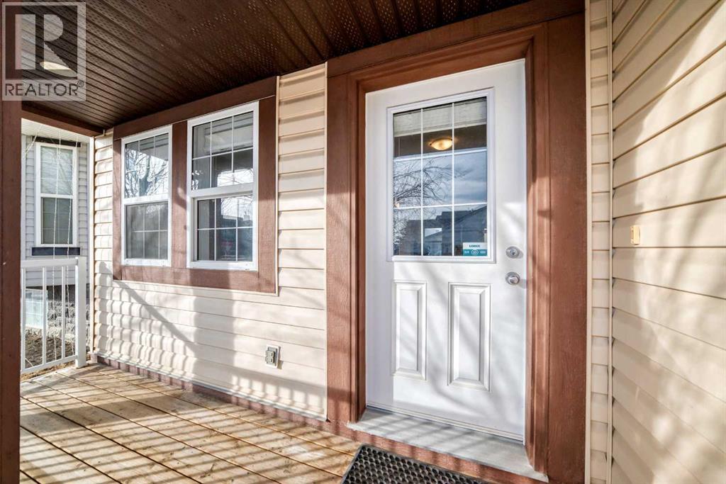 136 Everglen Road SW