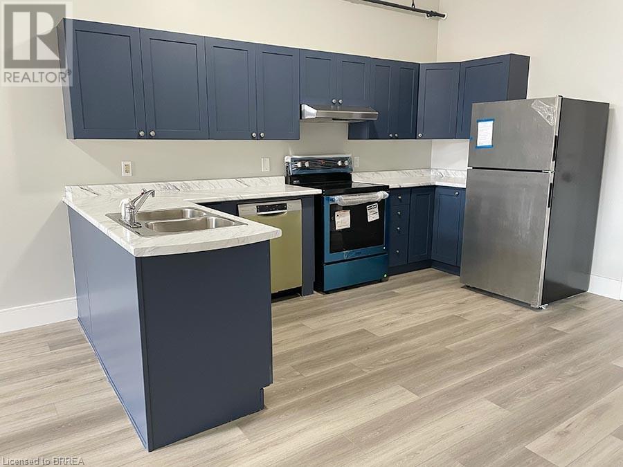 150 COLBORNE Street Unit# 407