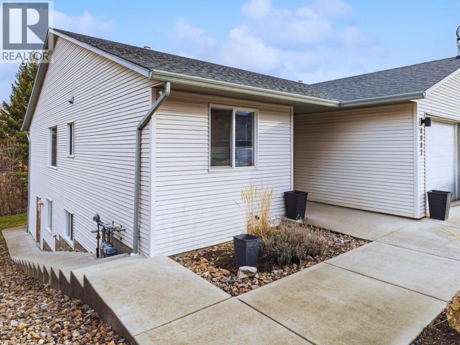 4007 Okanagan Avenue