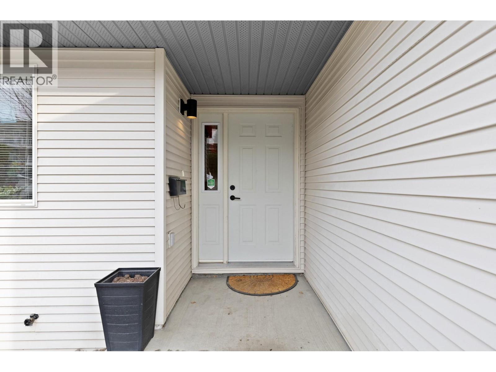 4007 Okanagan Avenue