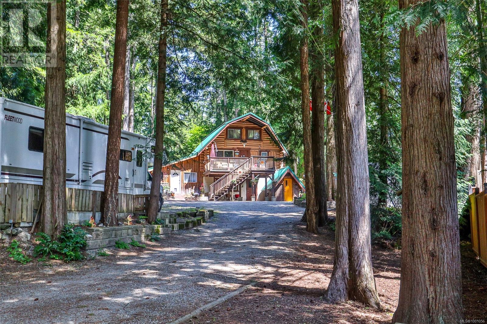 3389 Ridgeview Cres
