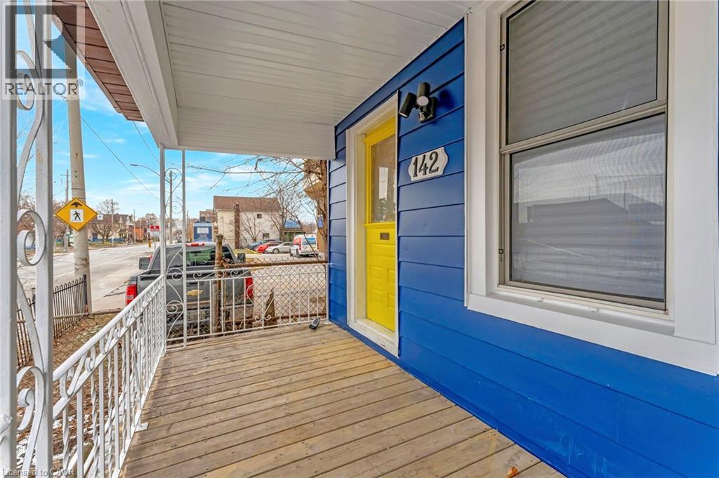142 SANFORD Avenue N
