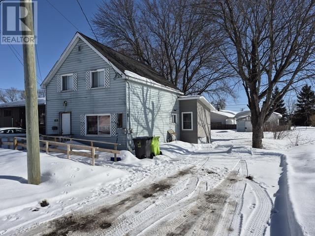 Photo 1 of 2 — 299 Selby undefined, Sault Ste. Marie, ON P6C2P8