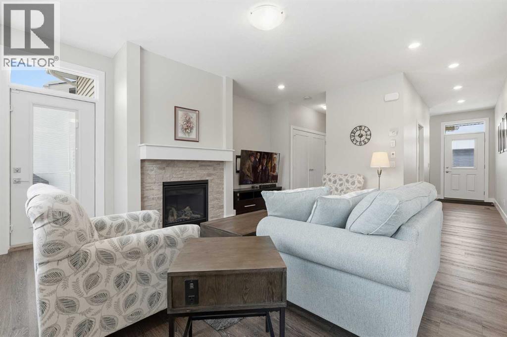 204, 20 Silverado Crest Park SW