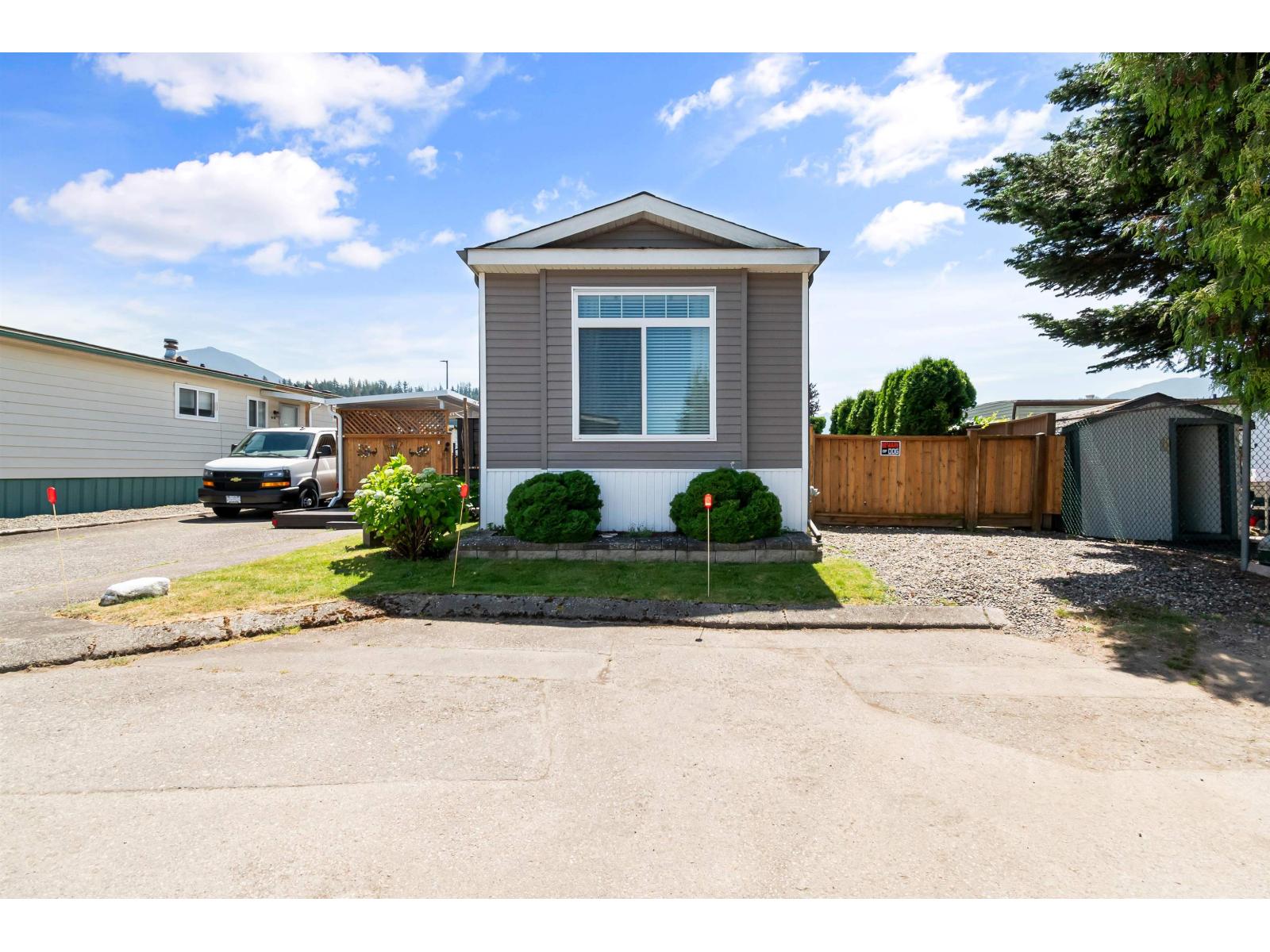 93 6338 VEDDER ROAD|Sardis South