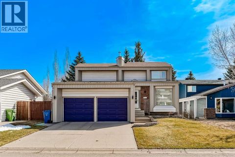 28 Deercross Way SE Calgary AB T2J6E3