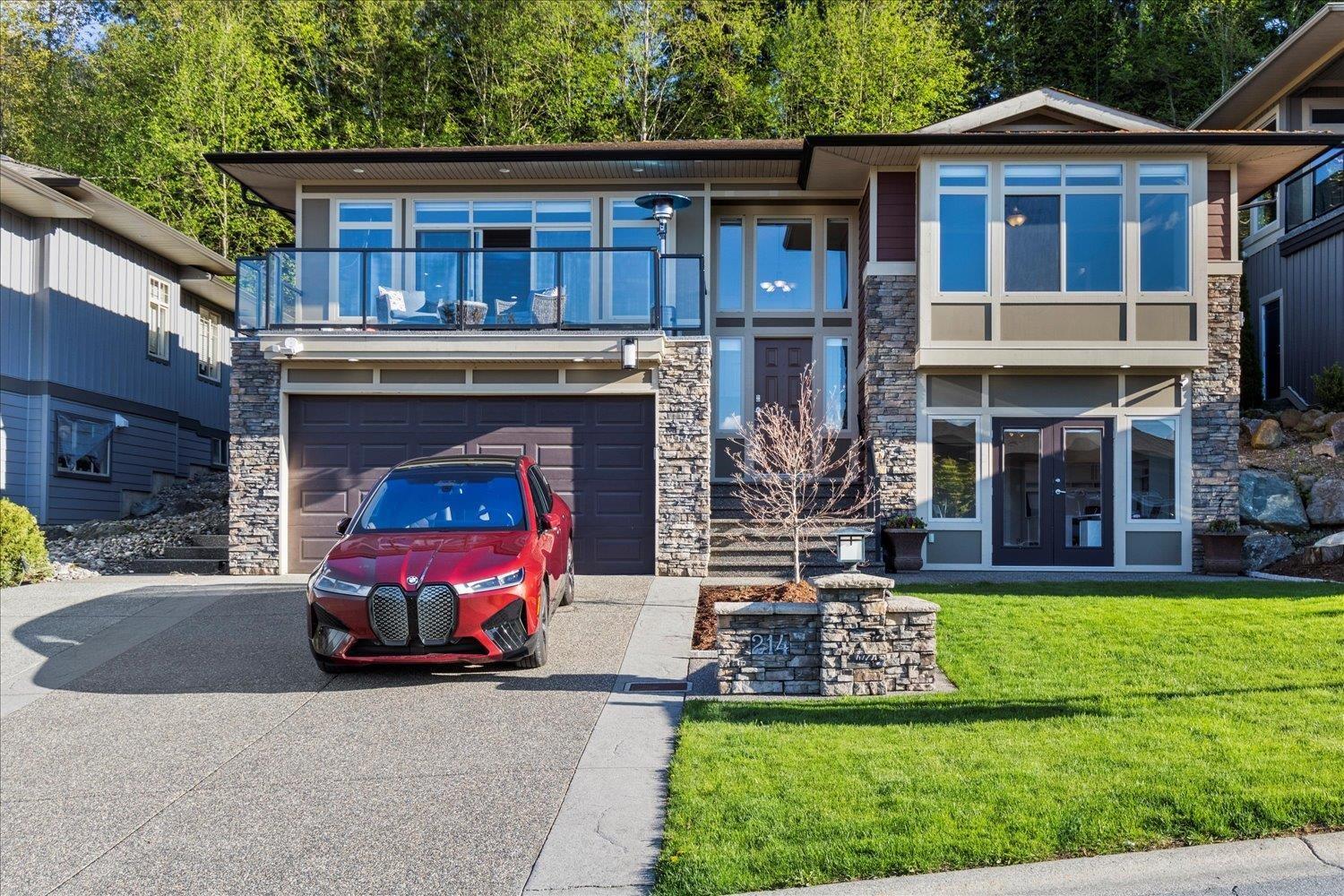 214 51075 FALLS COURT|Eastern Hillsides