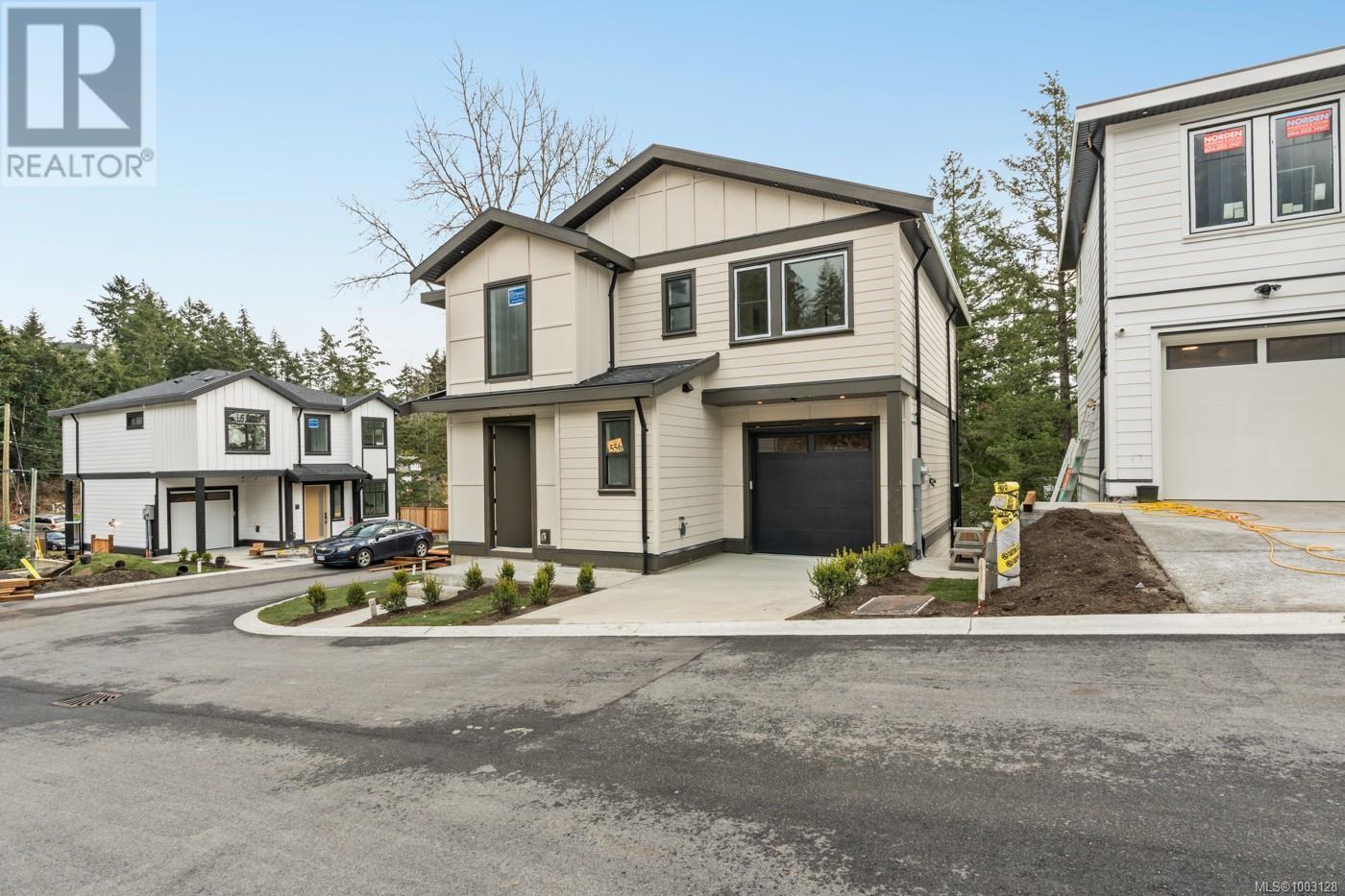 556 Belford Pl