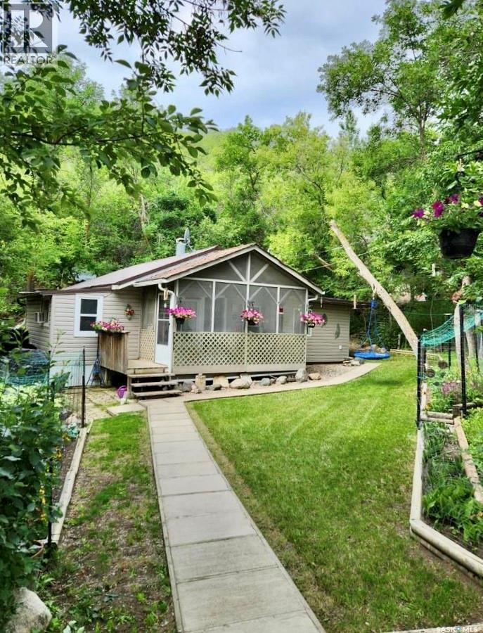 Photo 1 of 25 — 825 Tatanka DRIVE, South Lake, SK S0H4C0
