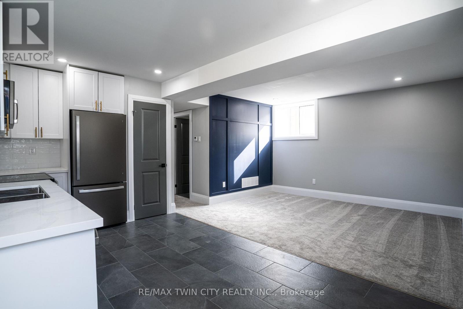 3 - 309 NELSON STREET