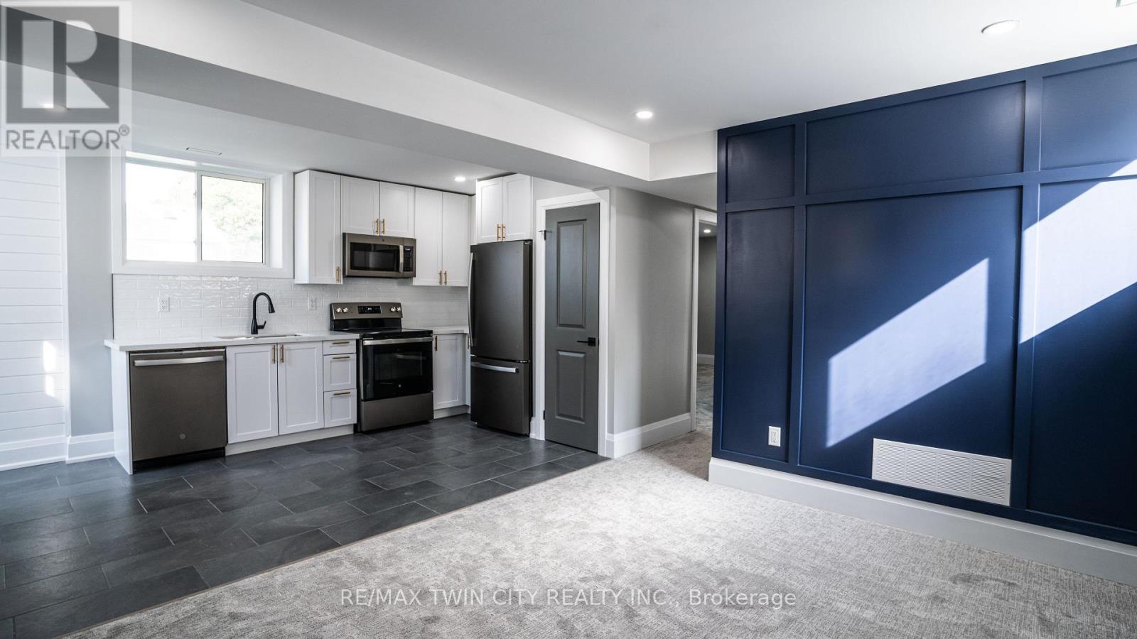 3 - 309 NELSON STREET