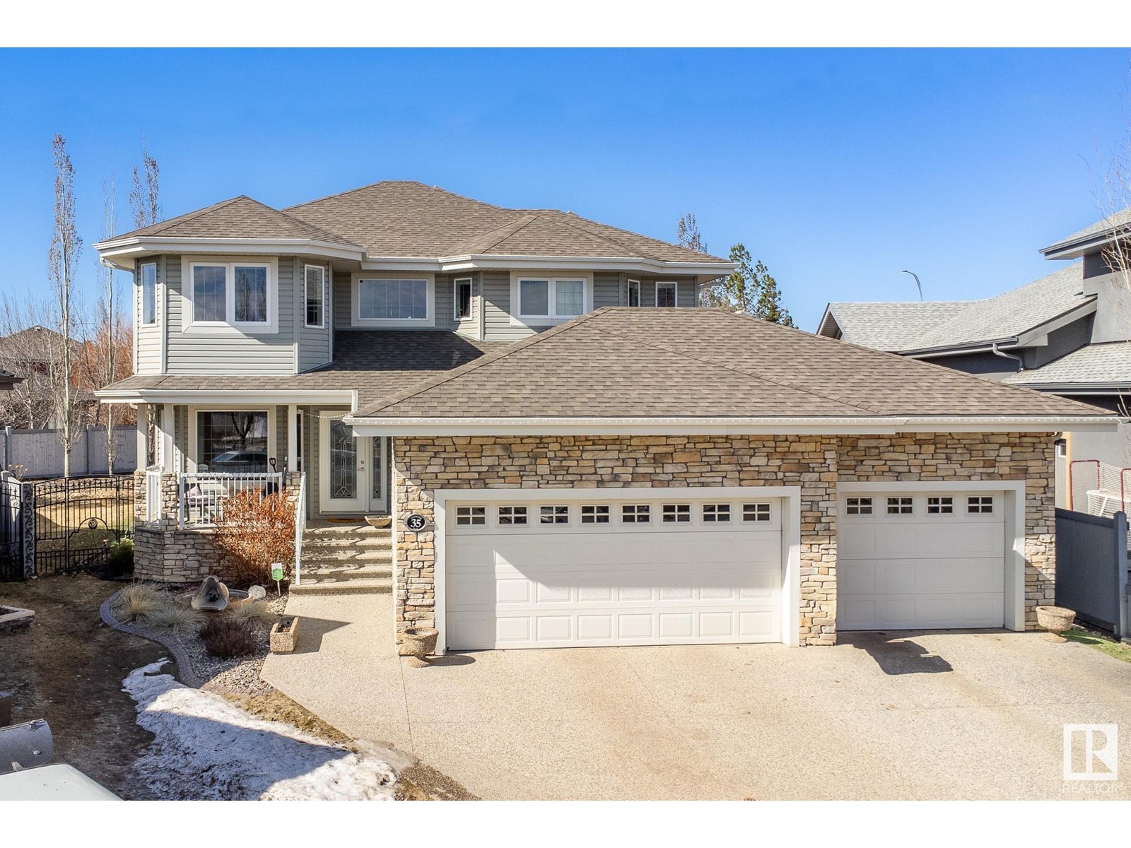 35 LOISELLE WY