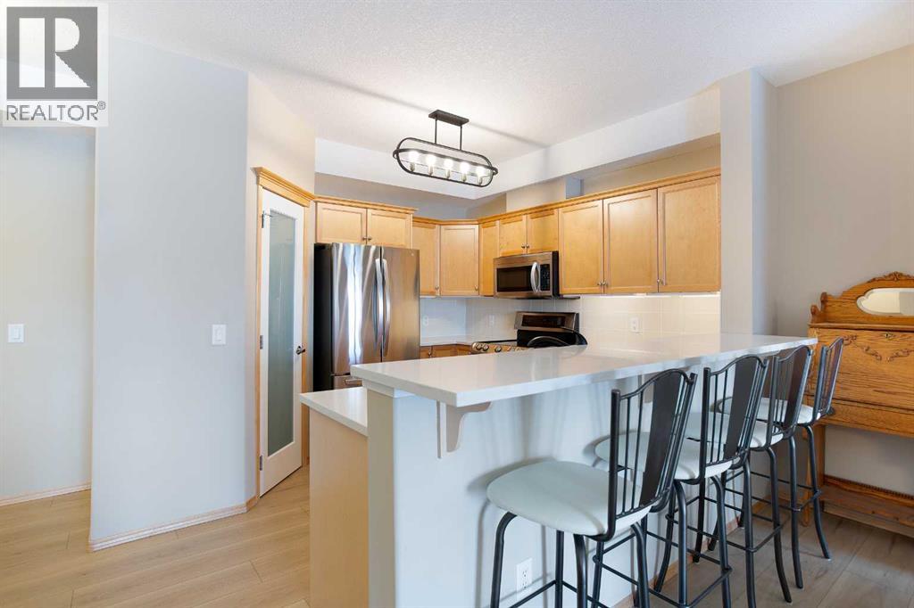 236, 15 Everstone Drive SW