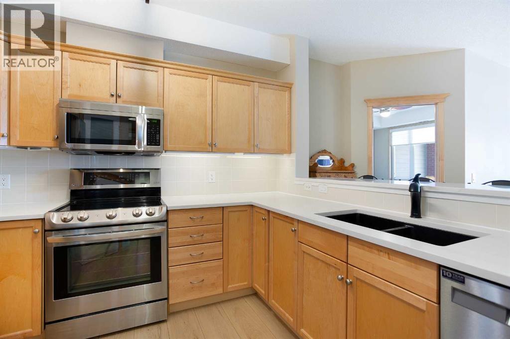 236, 15 Everstone Drive SW