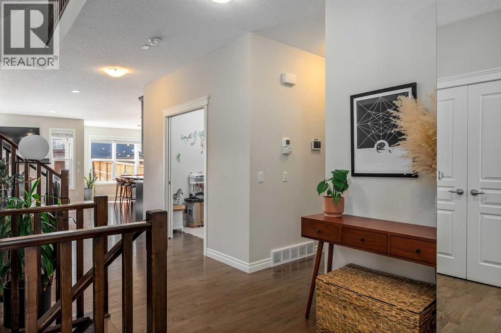 192 Nolanhurst Heights NW