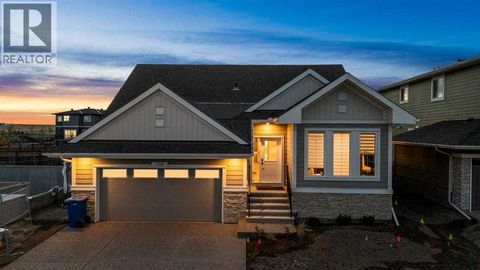 110 Sunstone Way Balzac AB T4B5T5