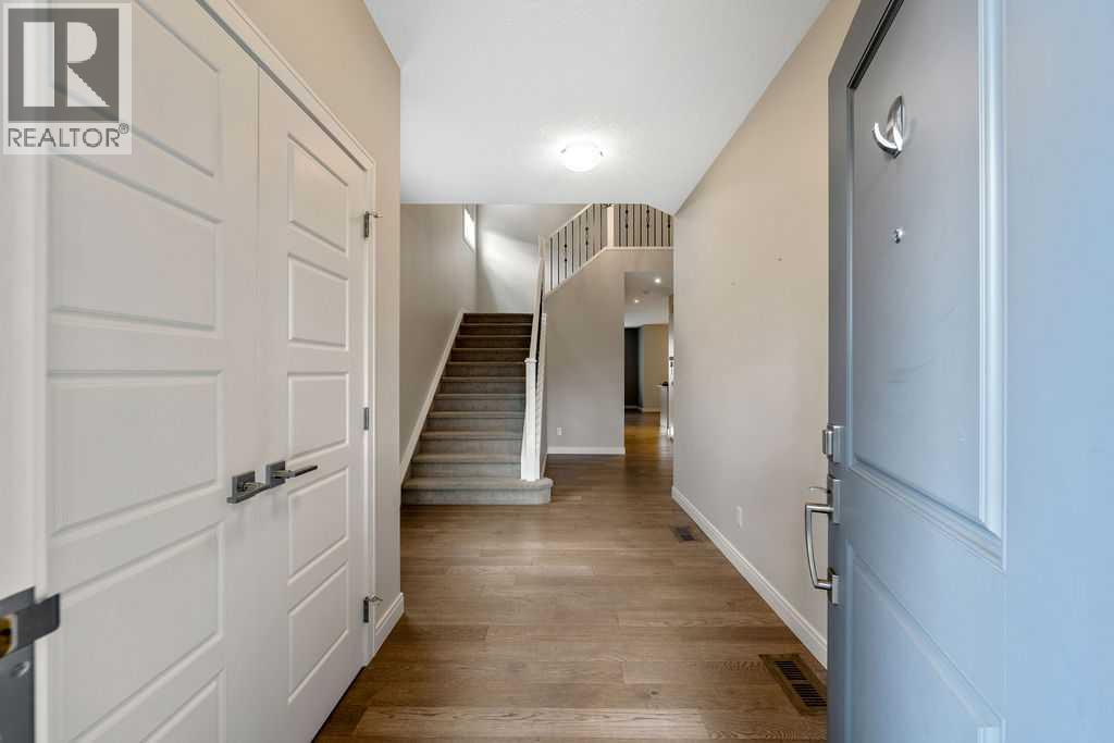 16 Drake Landing Street