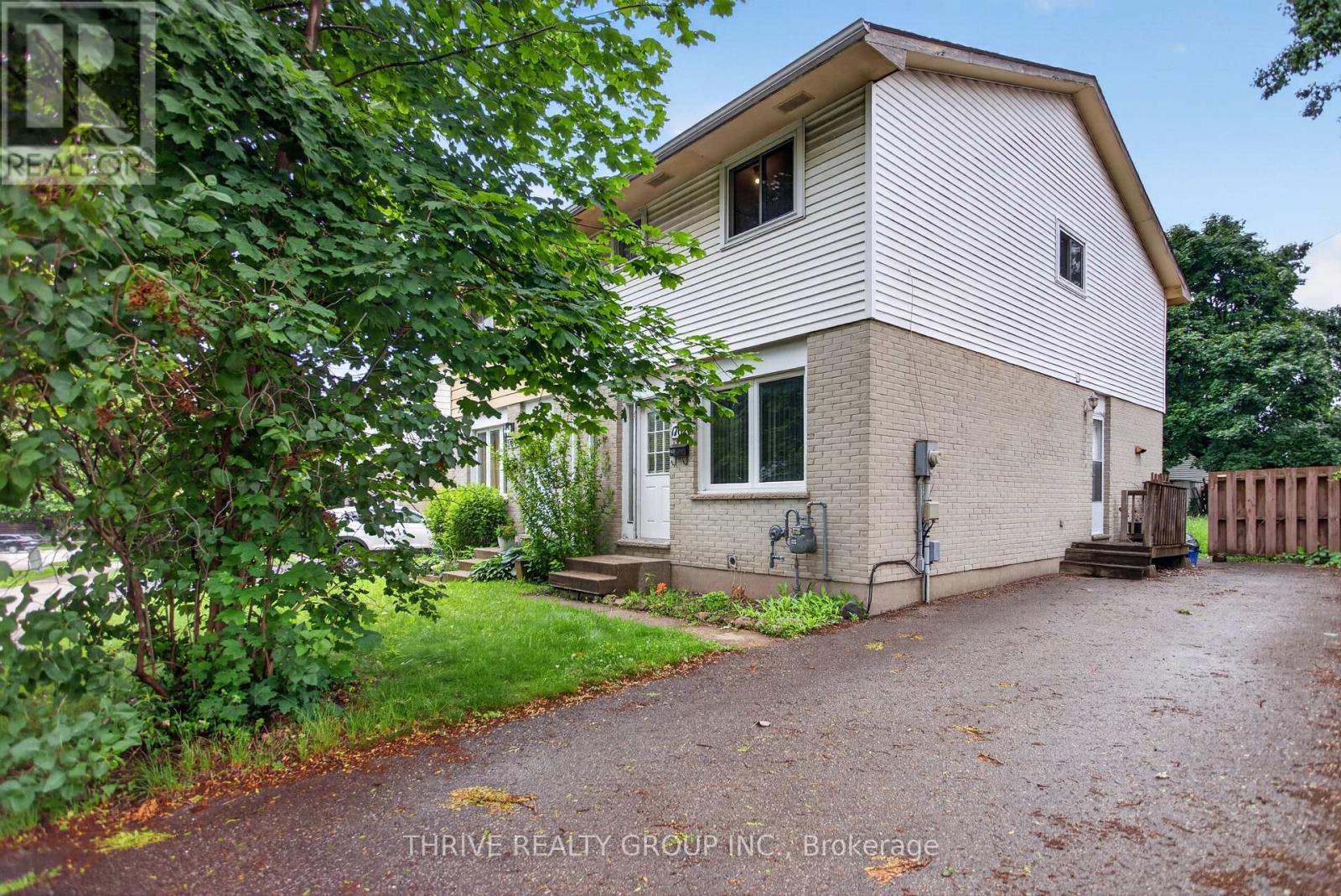 1762 ALDERSBROOK ROAD