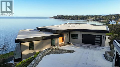 4351 Gordon Head Rd Saanich BC V8X5J2