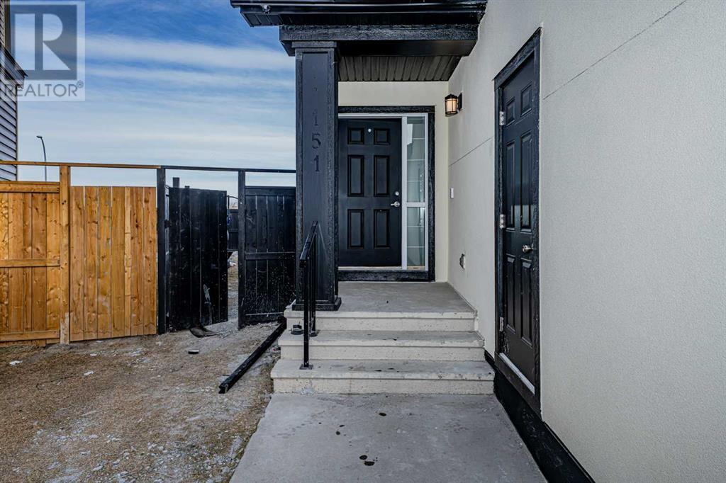 151 Martha's Meadow Close NE