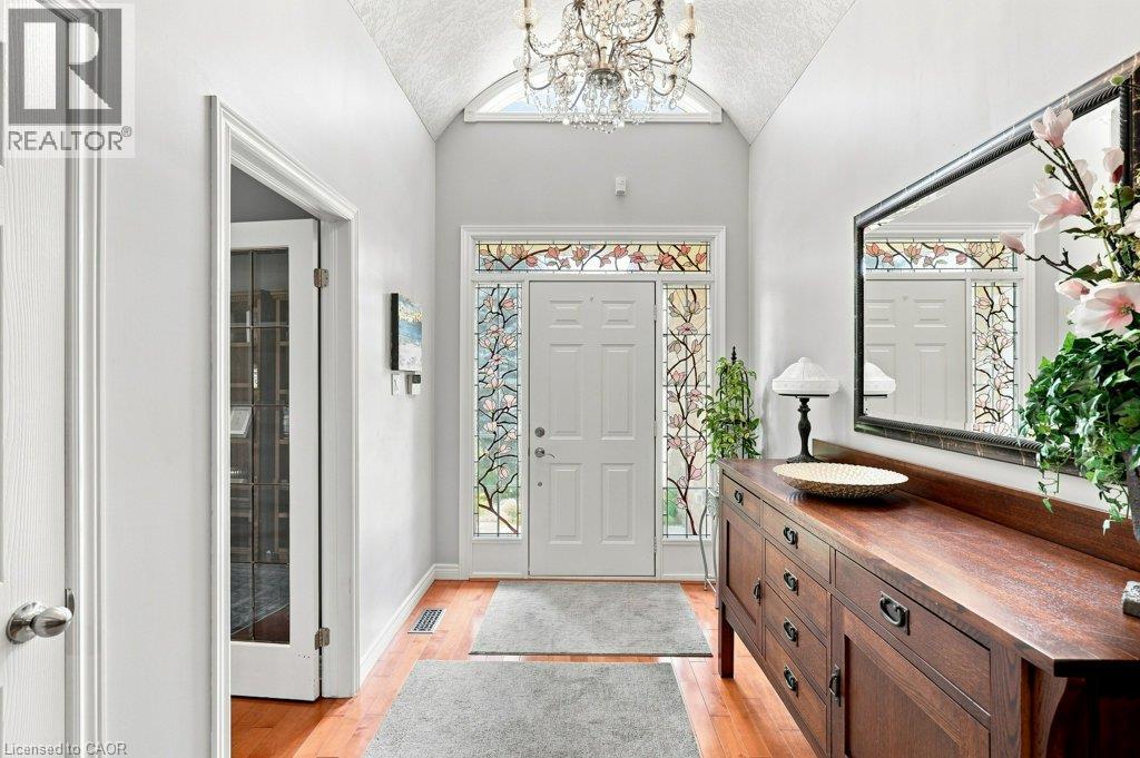 515 BIRCHLEAF Walk