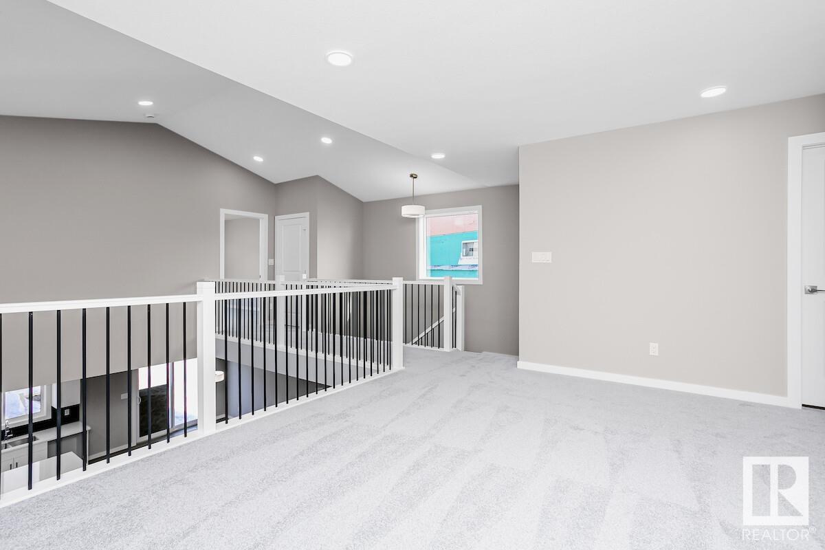 2908 65 ST SW