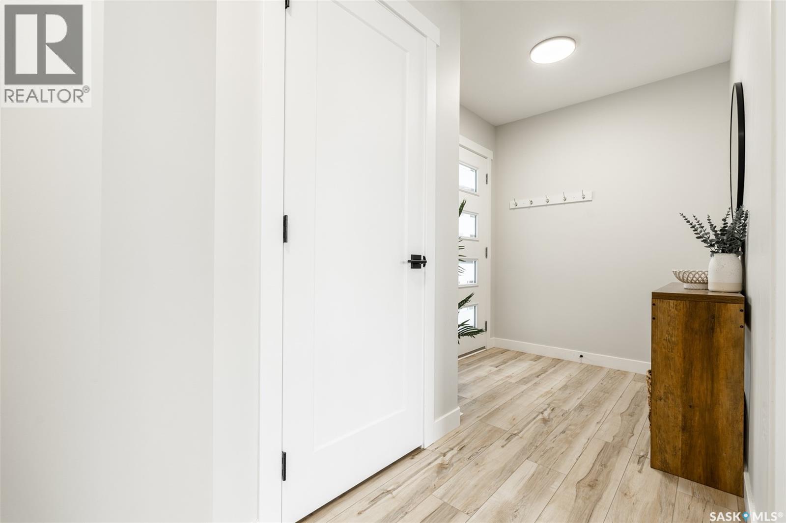 428 Myles Heidt MANOR
