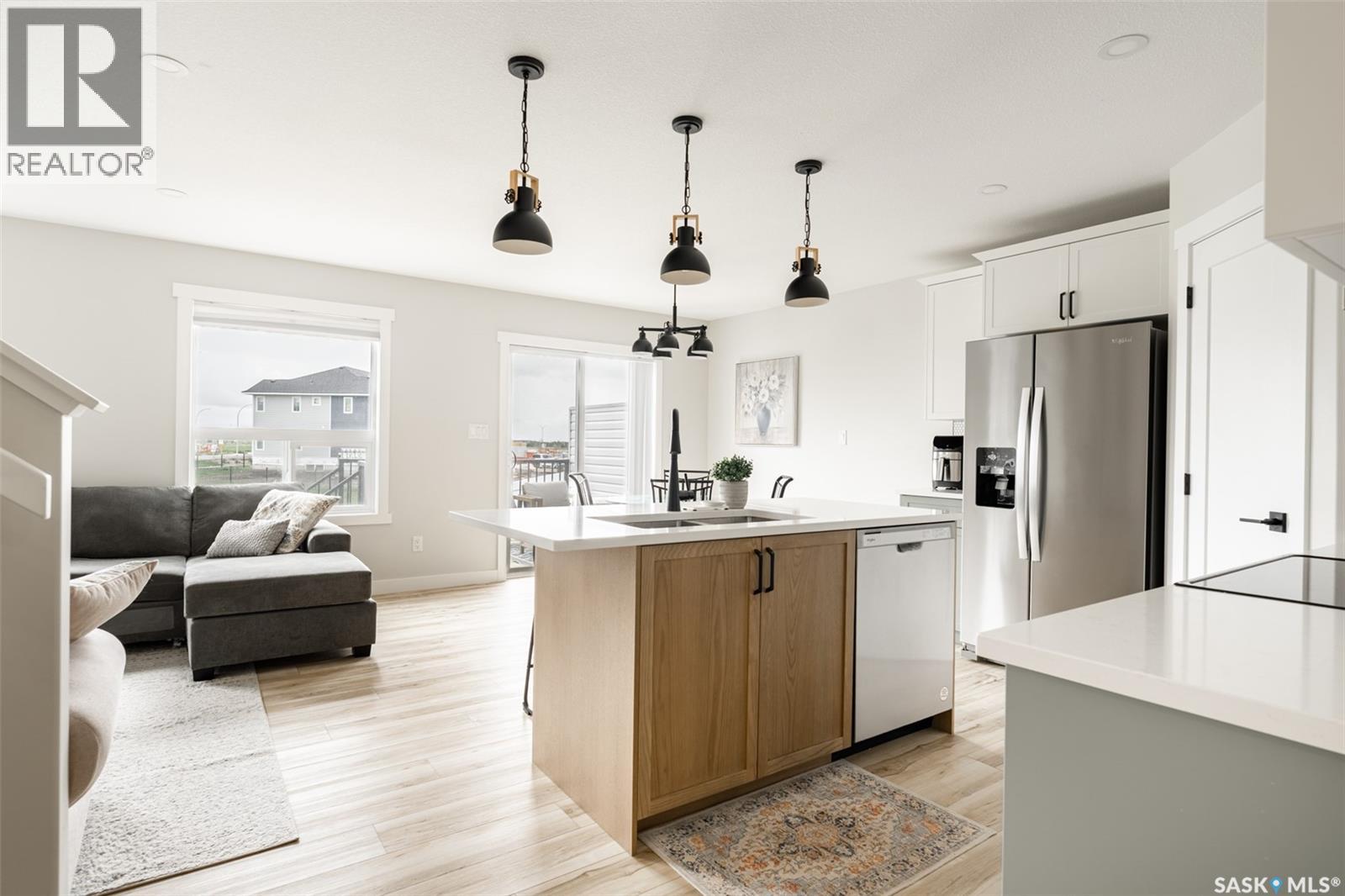 428 Myles Heidt MANOR