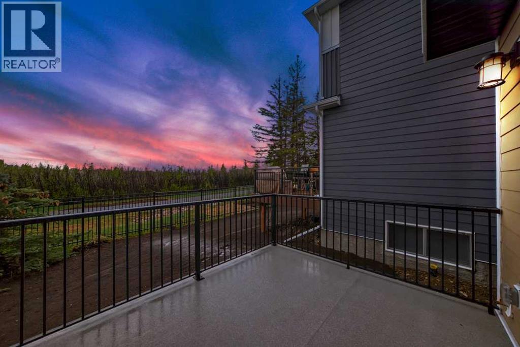 60 Aspen Woods Park SW