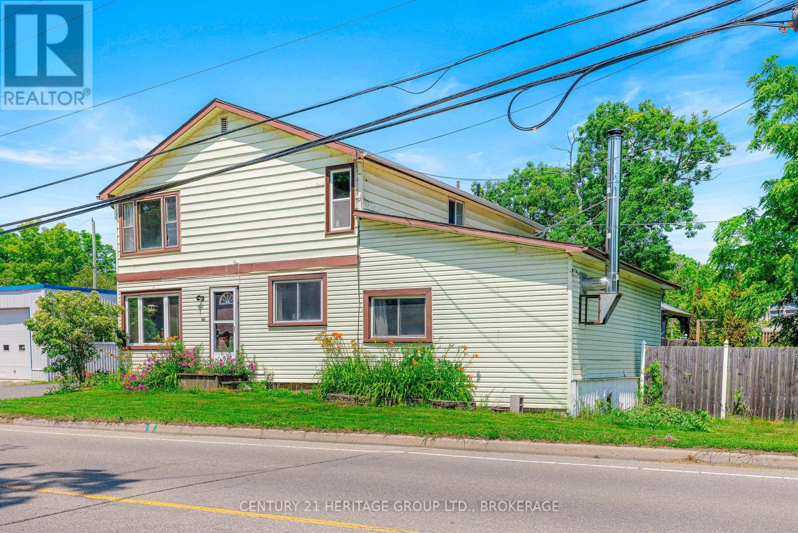 580 KING STREET W