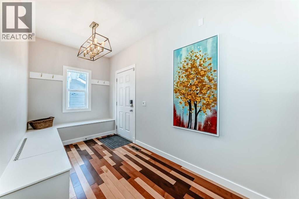 210 Copperleaf Bay SE