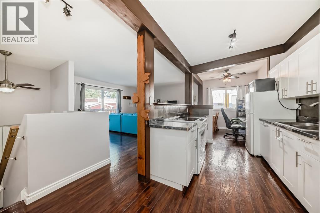 724D Raynard Crescent SE