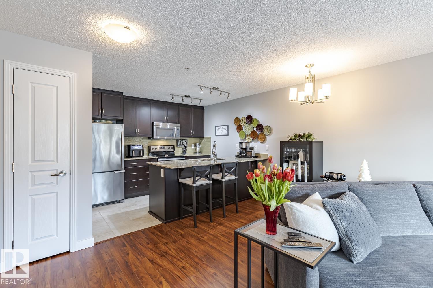 #221 7021 South Terwillegar DR NW