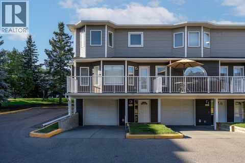 362 Regal Park NE Calgary AB T2E0S6