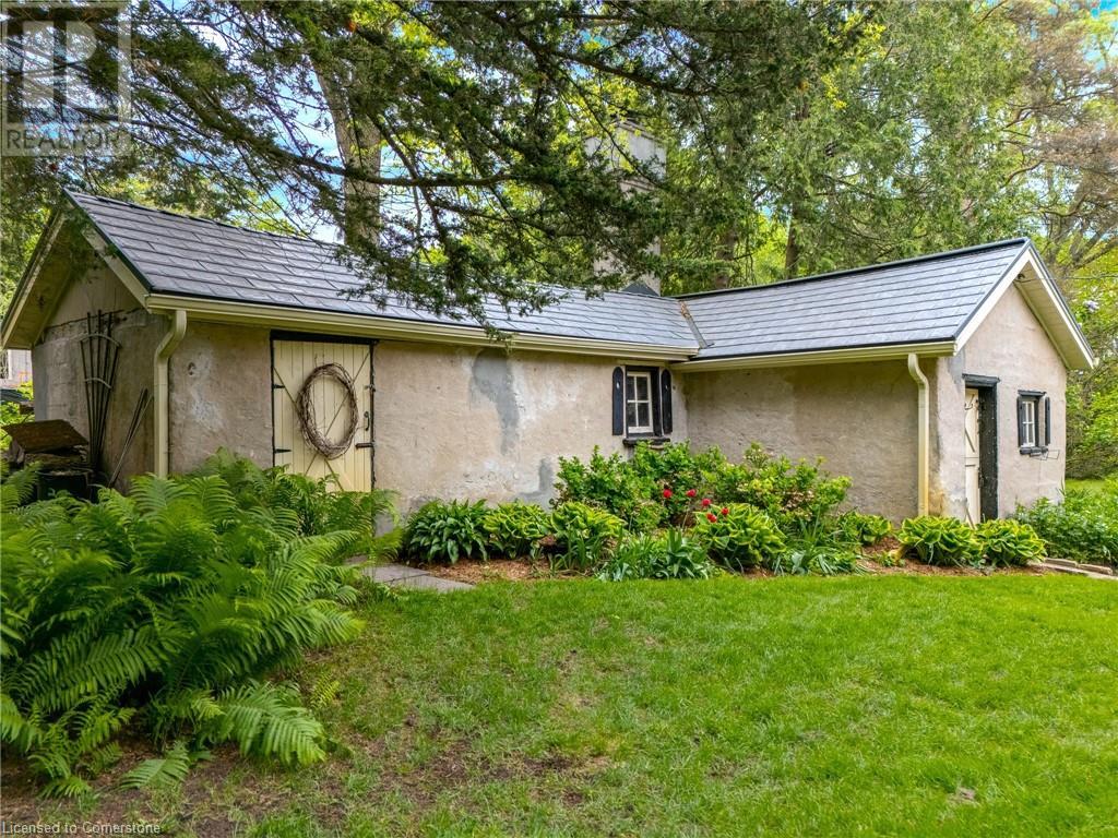 17 THE KIRKSWAY