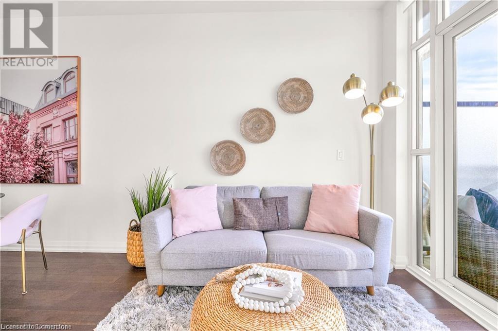 155 CAROLINE Street S Unit# 1907