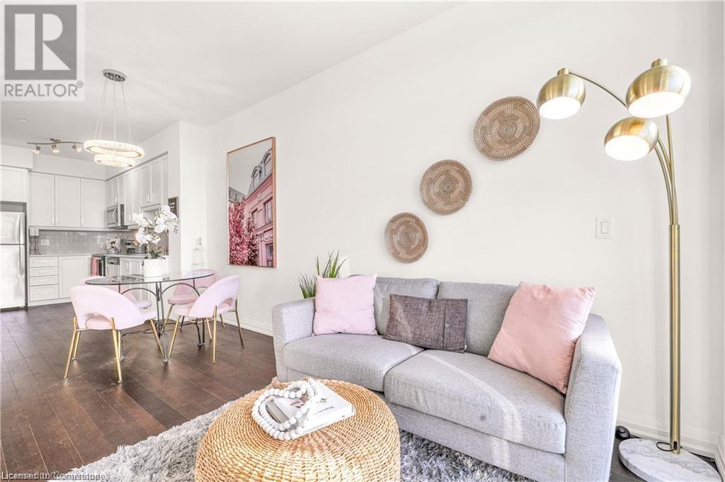 155 CAROLINE Street S Unit# 1907
