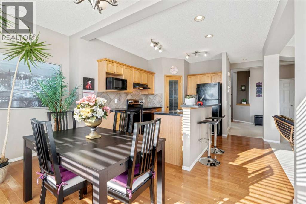 57 Royal Elm Mews NW