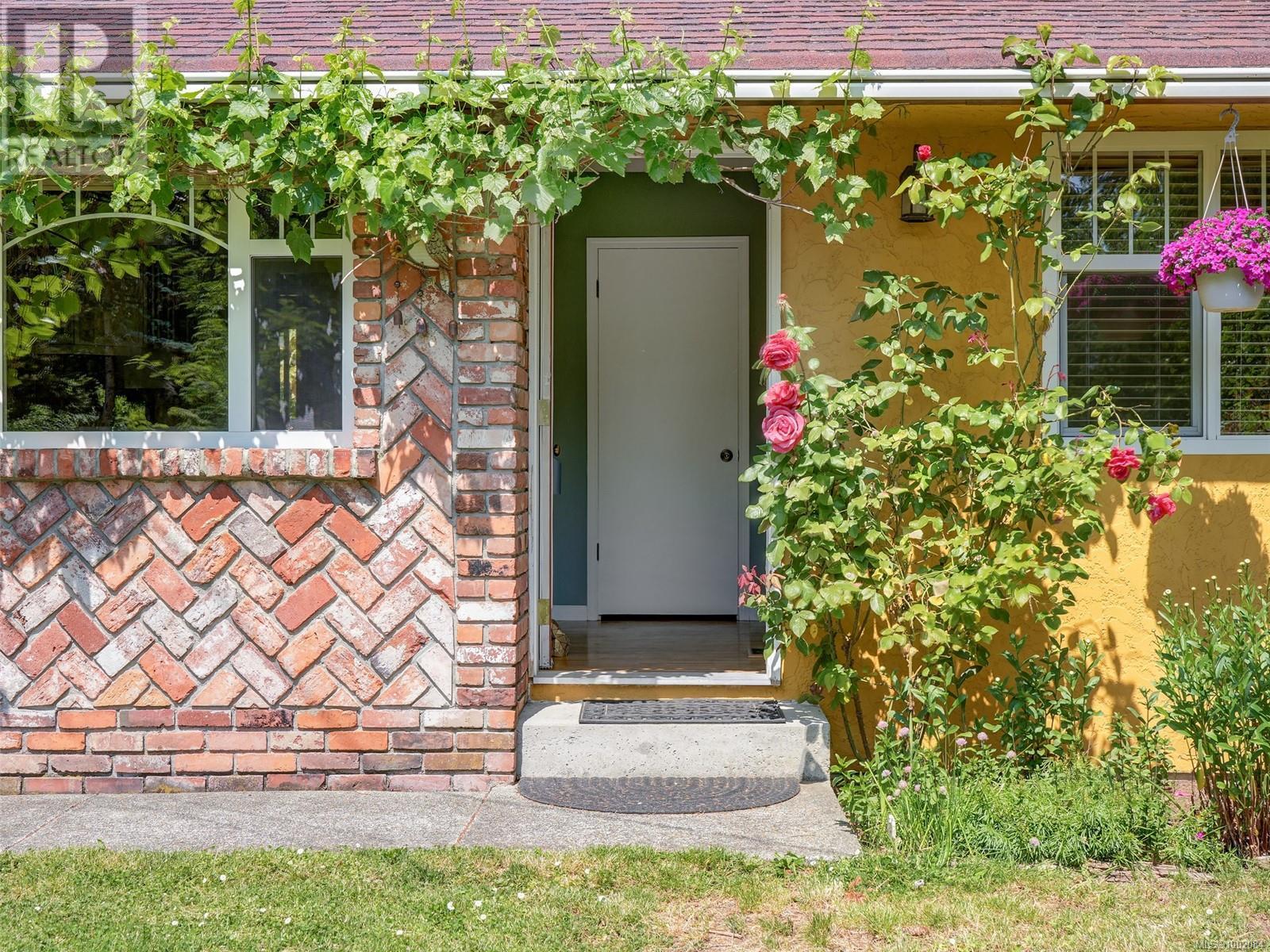 111 Marler Dr