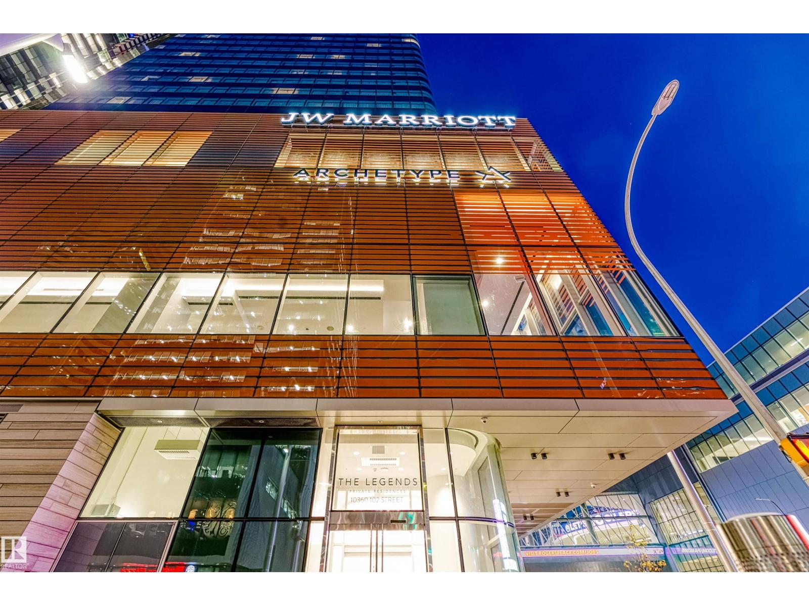 #4501 10360 102 ST NW