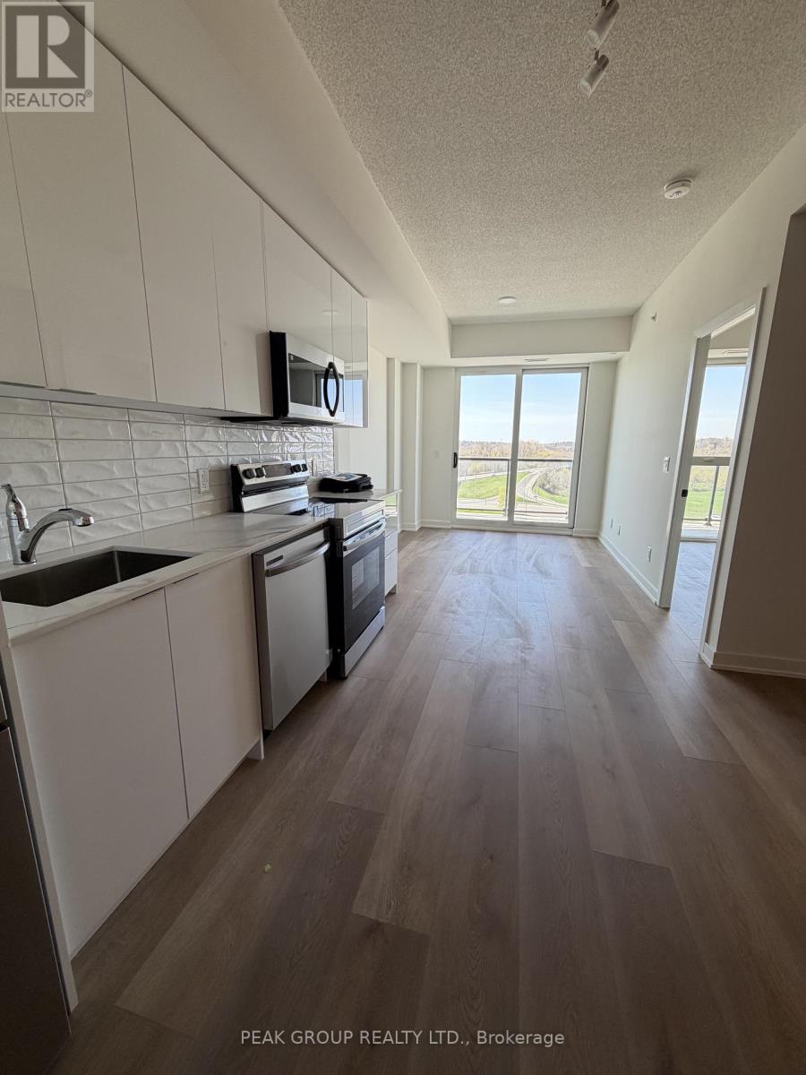 UNIT # 814 - 33 ERIE AVENUE
