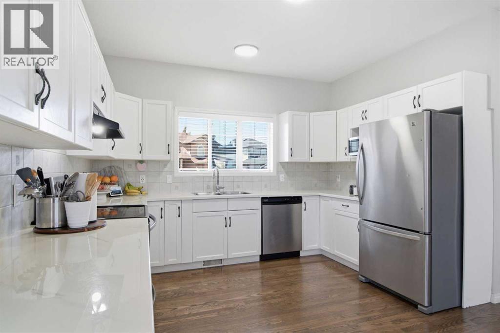 124 West Creek Glen