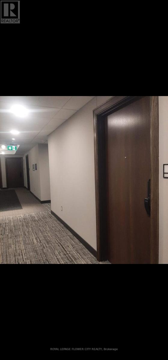 309 - 741 KING STREET W