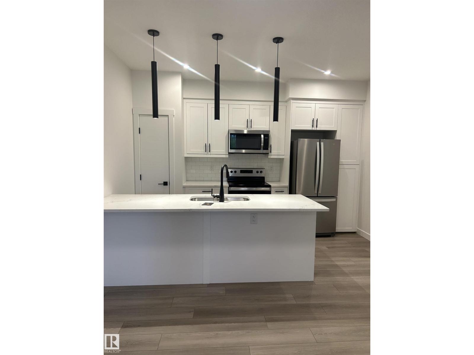 11012 132 ST NW