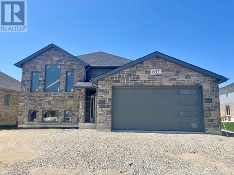 632 26TH AVENUE Hanover ON N4N3B8