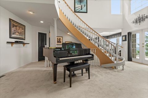 2561 ZURICH DRIVE Abbotsford BC V3G1C4