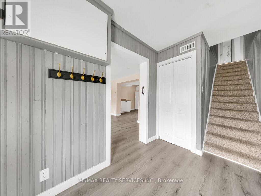 123 MAIN STREET W