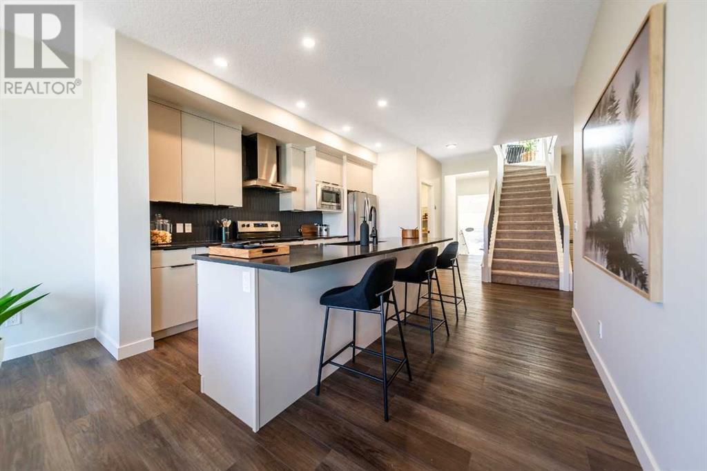 294 Hotchkiss Common SE